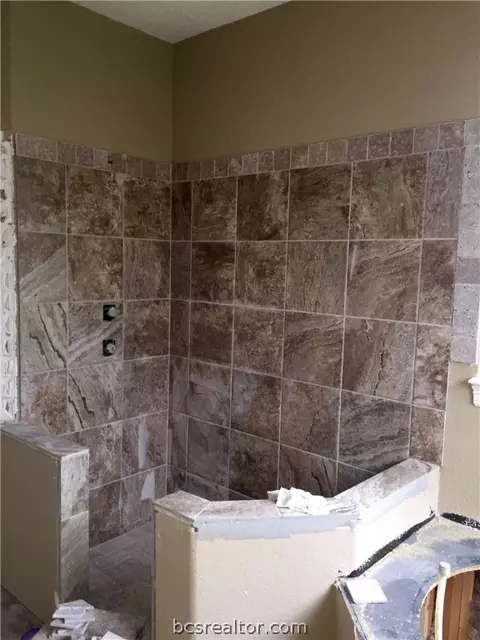 7864 Mapache Ct, Bryan, TX 77808 photo 11