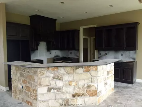 7864 Mapache Ct, Bryan, TX 77808 photo 6