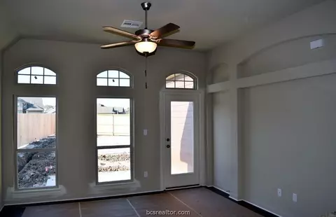 3046 Positano Loop, Bryan, TX 77808 photo 8