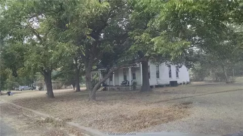 501 Mitchell St E, Calvert, TX 77837 photo 18