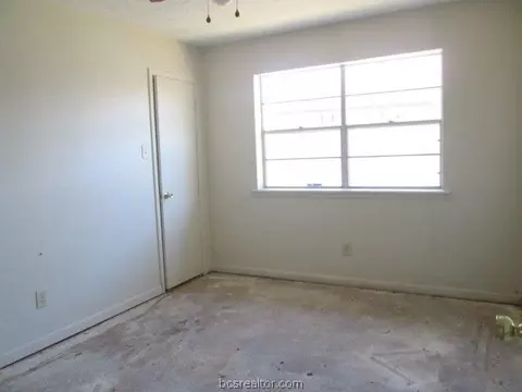 2204 Long Dr, Bryan, TX 77802 photo 11