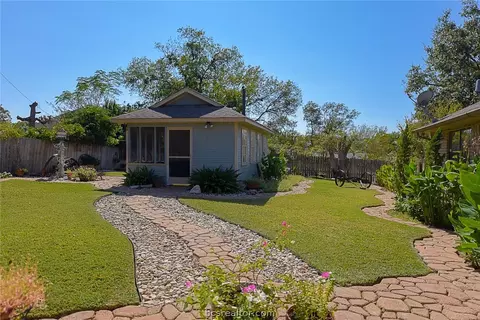 408 E Browning St, Calvert, TX 77837 photo 19