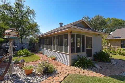 408 E Browning St, Calvert, TX 77837 photo 23