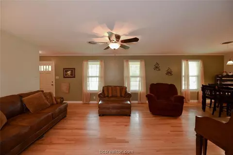2105 Wayside, Bryan, TX 77802 photo 3