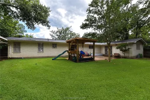 2105 Wayside, Bryan, TX 77802 photo 26