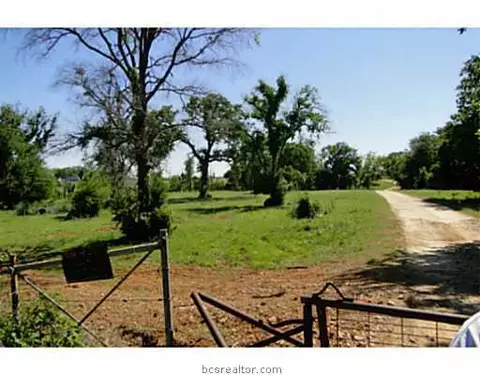 5250 Alexander Rd, Bryan, TX 77808 photo 1