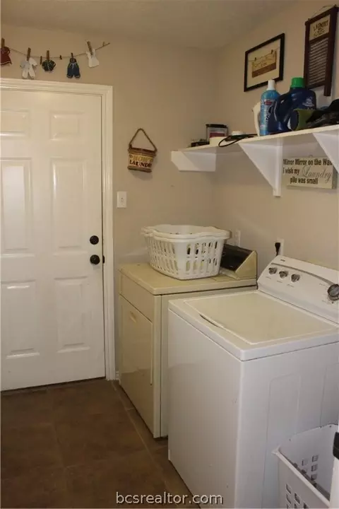 4324 Brompton Ln, Bryan, TX 77802 photo 8