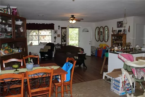 1004 Alice St, Bryan, TX 77803 photo 7