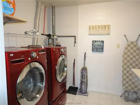 2316 Wayside Dr, Bryan, TX 77802 photo 10
