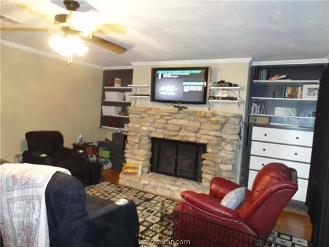 2316 Wayside Dr, Bryan, TX 77802 photo 5