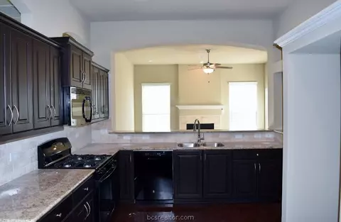3071 Positano Loop, Bryan, TX 77808 photo 8
