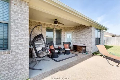 2910 Alba Ct, Bryan, TX 77808 photo 18