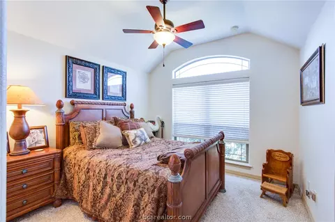 2910 Alba Ct, Bryan, TX 77808 photo 14