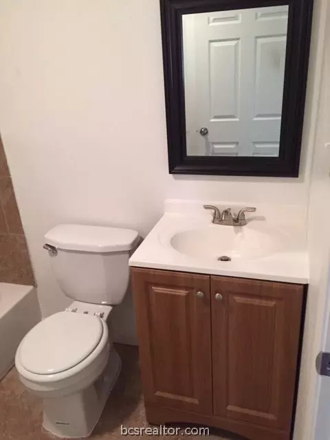 601 E 22nd St, Bryan, TX 77803 photo 12