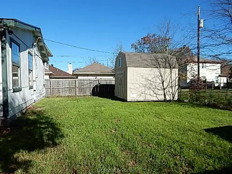 3304 Timberline Dr, Bryan, TX 77803 photo 4