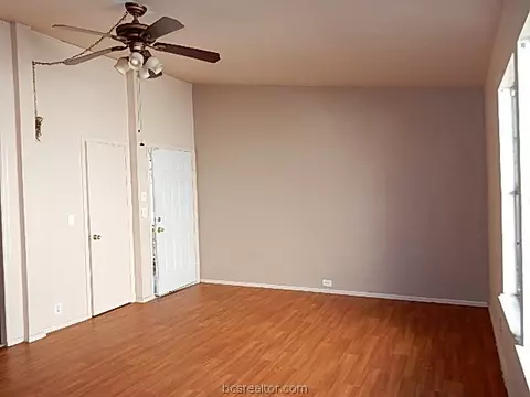 3304 Timberline Dr, Bryan, TX 77803 photo 9