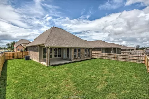 3089 Archer Cir, Bryan, TX 77808 photo 4