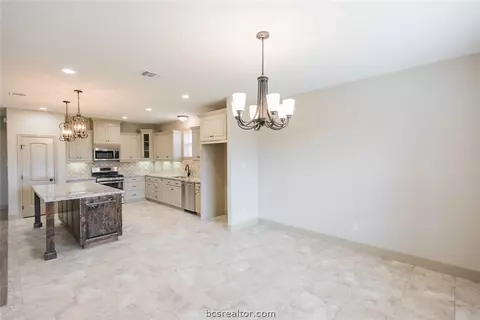 3053 Embers, Bryan, TX 77808 photo 16