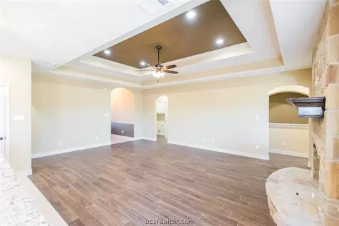3055 Embers Loop, Bryan, TX 77808 photo 7