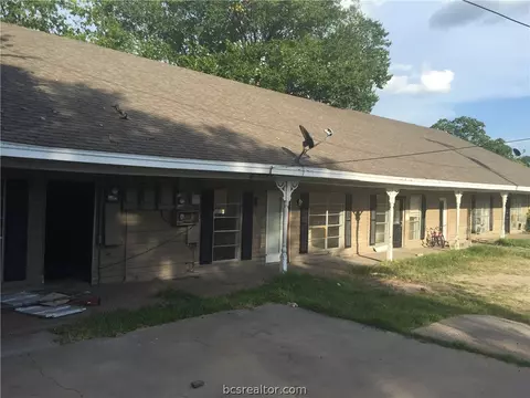 1112 E 23rd St, Bryan, TX 77803 photo 1