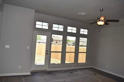 3062 Positano Loop, Bryan, TX 77808 photo 9