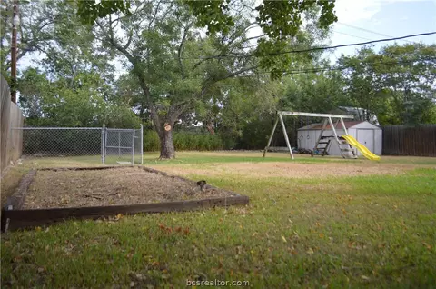 1713 Luza St, Bryan, TX 77802 photo 20