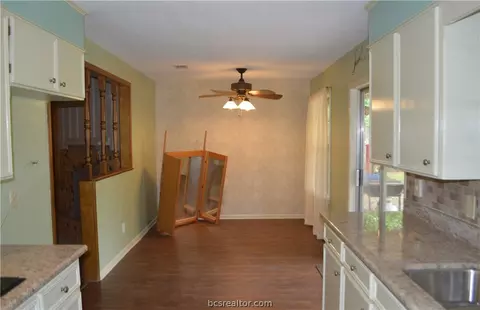 1713 Luza St, Bryan, TX 77802 photo 5