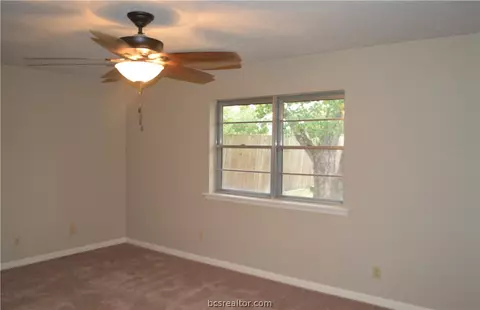 1713 Luza St, Bryan, TX 77802 photo 12