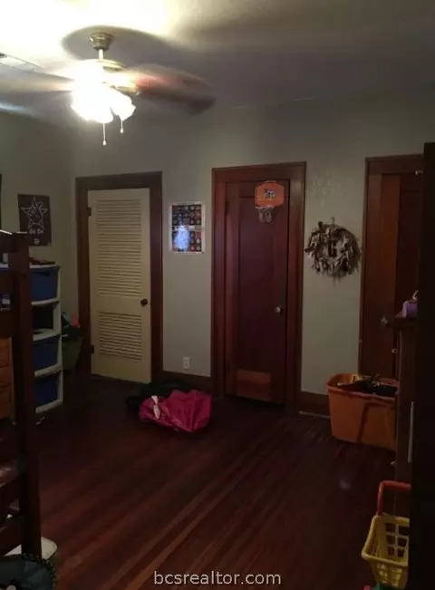 704 E 11th St, Cameron, TX 76520 photo 18