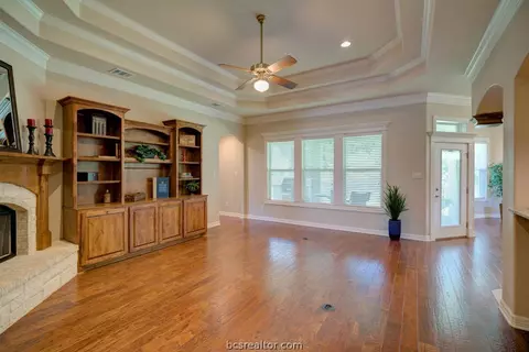 2929 Ambrose Dr, Bryan, TX 77808 photo 7