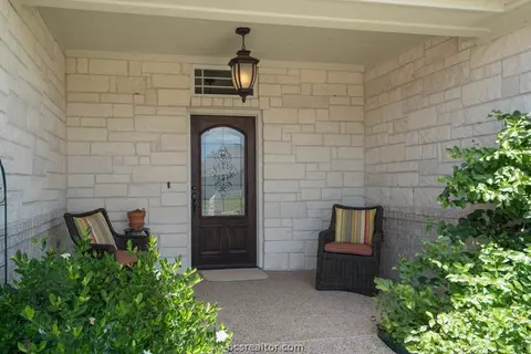 2929 Ambrose Dr, Bryan, TX 77808 photo 3
