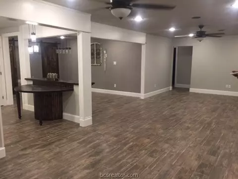 411 May St, Bryan, TX 77802 photo 5