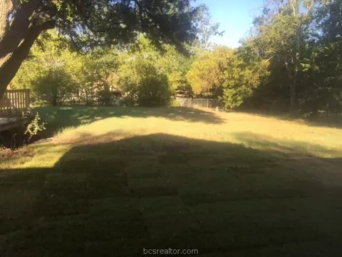 411 May St, Bryan, TX 77802 photo 15