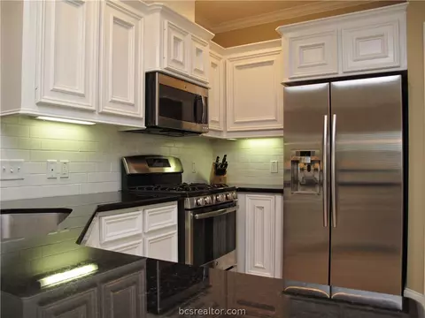 3403 Broadmoor Dr, Bryan, TX 77802 photo 11