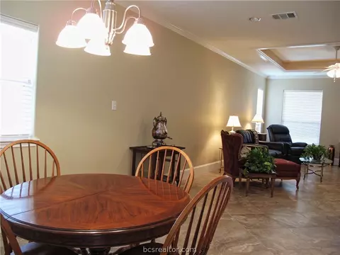 3403 Broadmoor Dr, Bryan, TX 77802 photo 3