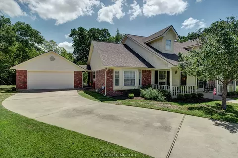 4100 Chamberlain Cir, Bryan, TX 77802 photo 31