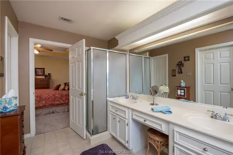 4100 Chamberlain Cir, Bryan, TX 77802 photo 13