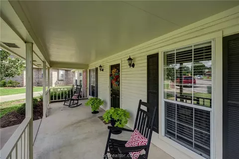 4100 Chamberlain Cir, Bryan, TX 77802 photo 29