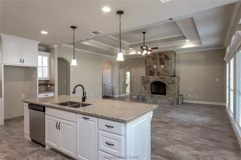 3032 Embers Loop, Bryan, TX 77808 photo 7