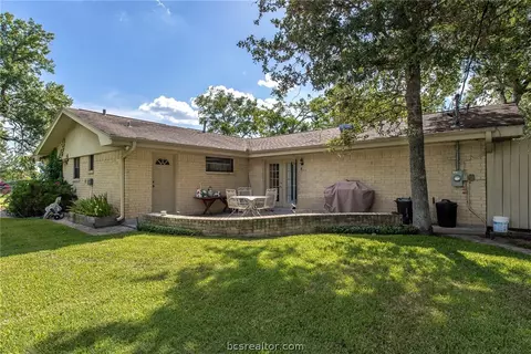 3003 Missouri Ave, Bryan, TX 77803 photo 2