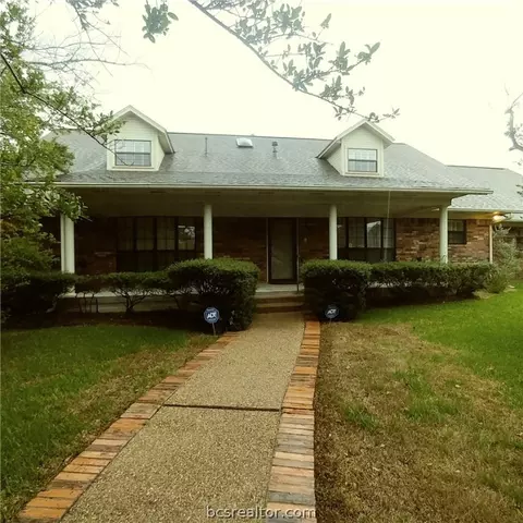 4717 Williamsburg Dr, Bryan, TX 77802 photo 1