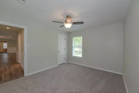 1113 E 27th St, Bryan, TX 77803 photo 21