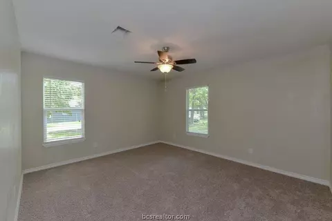 1113 E 27th St, Bryan, TX 77803 photo 18