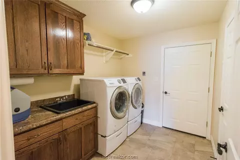 2913 Ascot Ct, Bryan, TX 77808 photo 37