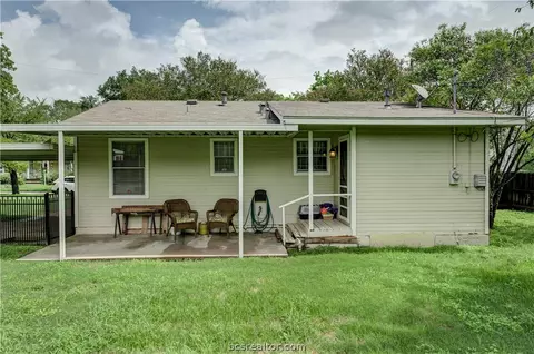721 E 27th St, Bryan, TX 77803 photo 17