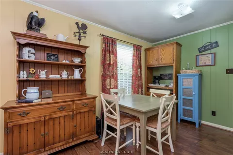 721 E 27th St, Bryan, TX 77803 photo 7