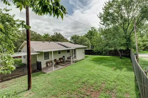 721 E 27th St, Bryan, TX 77803 photo 16