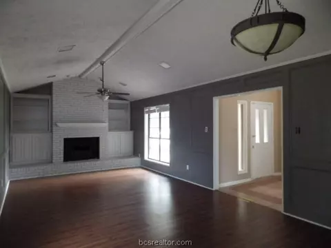 2319 Windsor Dr, Bryan, TX 77802 photo 8