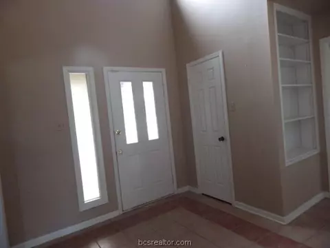 2319 Windsor Dr, Bryan, TX 77802 photo 12