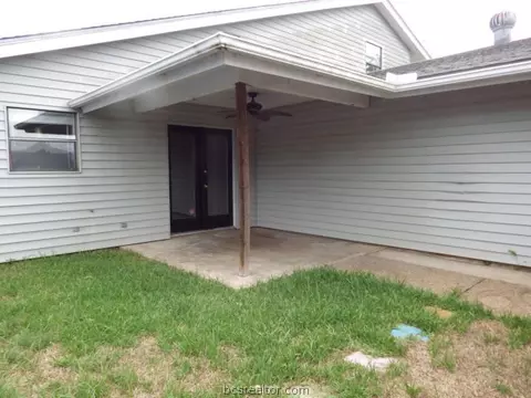 2319 Windsor Dr, Bryan, TX 77802 photo 24